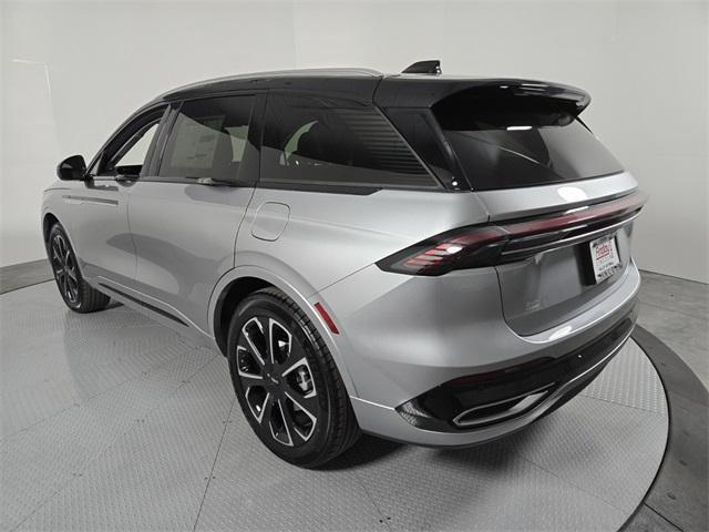 new 2025 Lincoln Nautilus car, priced at $64,455