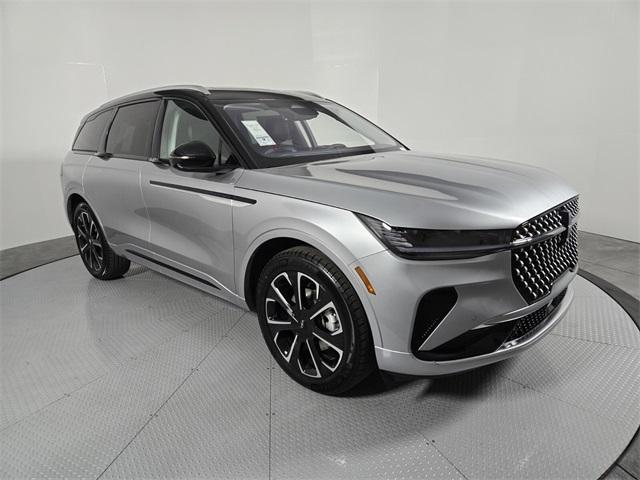 new 2025 Lincoln Nautilus car, priced at $64,455