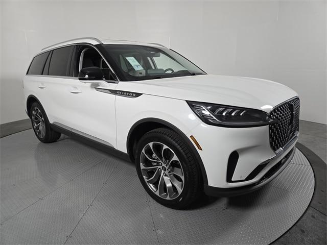 new 2025 Lincoln Aviator car, priced at $62,821