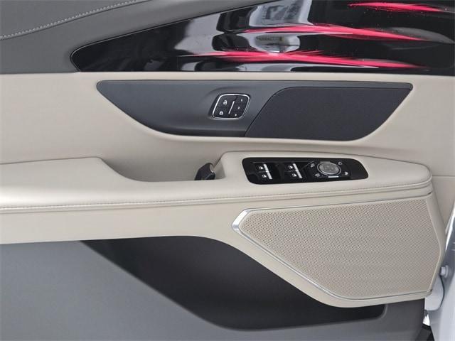 new 2025 Lincoln Nautilus car, priced at $58,100