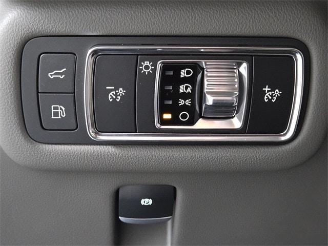 new 2025 Lincoln Nautilus car, priced at $58,100