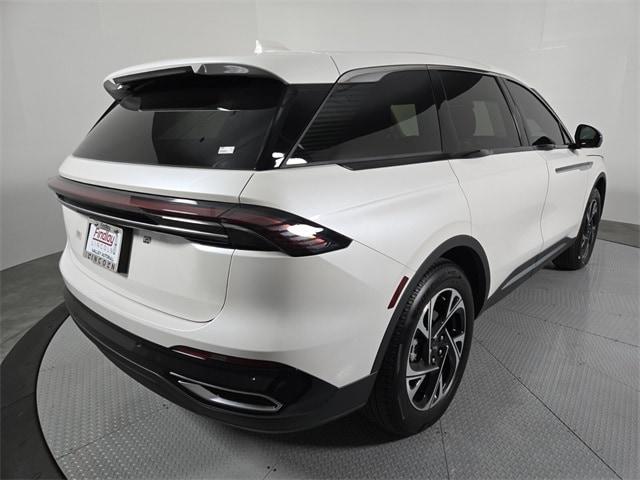 new 2025 Lincoln Nautilus car, priced at $58,100