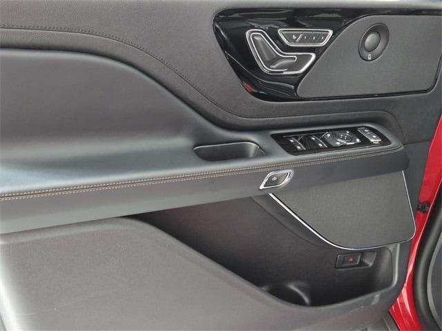 new 2025 Lincoln Aviator car, priced at $69,816
