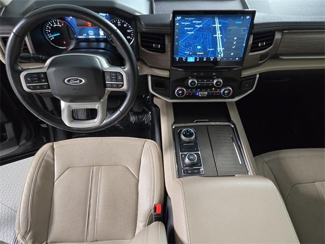 used 2024 Ford Expedition car, priced at $47,553
