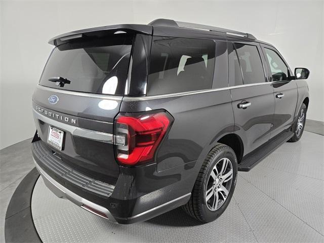 used 2024 Ford Expedition car, priced at $47,553