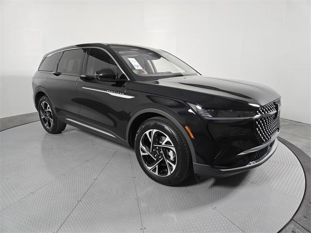 new 2025 Lincoln Nautilus car, priced at $55,939