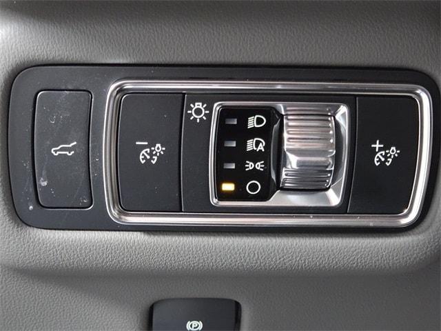 new 2025 Lincoln Nautilus car, priced at $55,939