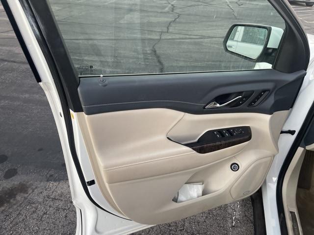 used 2023 GMC Acadia car, priced at $37,885