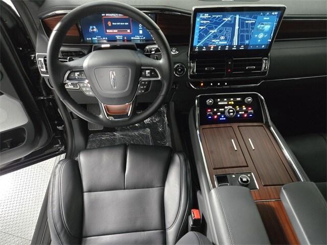 new 2024 Lincoln Navigator L car, priced at $99,555