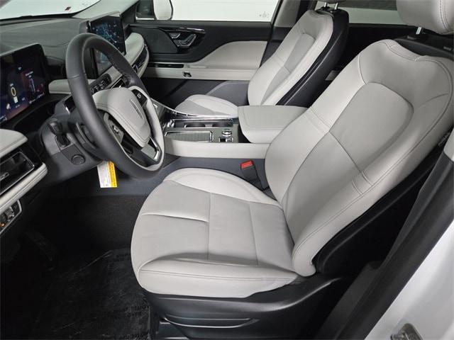 new 2025 Lincoln Aviator car, priced at $59,881