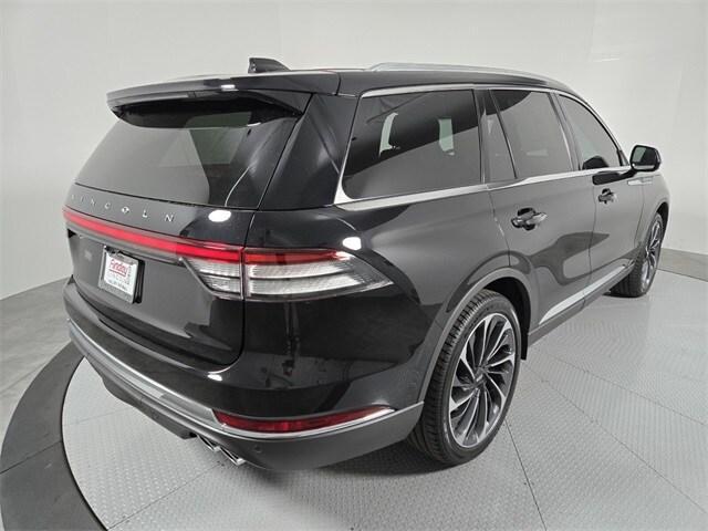 new 2025 Lincoln Aviator car, priced at $67,233