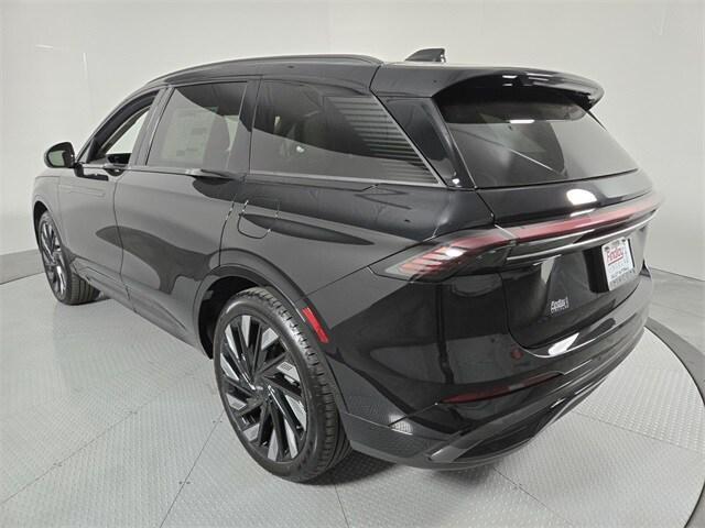 new 2025 Lincoln Nautilus car, priced at $66,420
