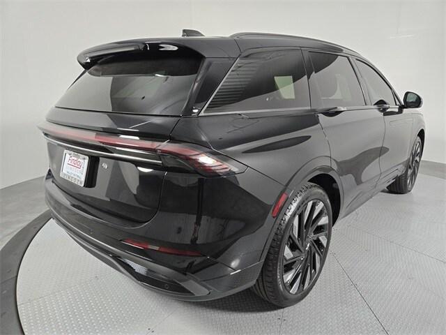 new 2025 Lincoln Nautilus car, priced at $66,420
