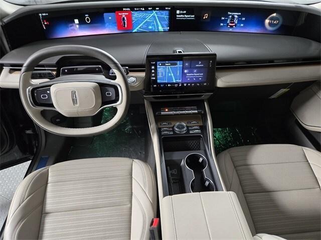 new 2025 Lincoln Nautilus car, priced at $66,420