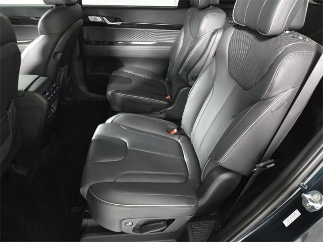 used 2023 Hyundai Palisade car, priced at $41,984