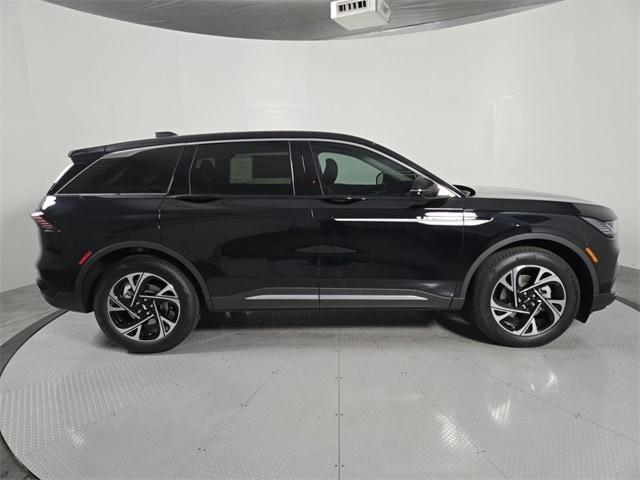 new 2026 Lincoln Nautilus car, priced at $55,925