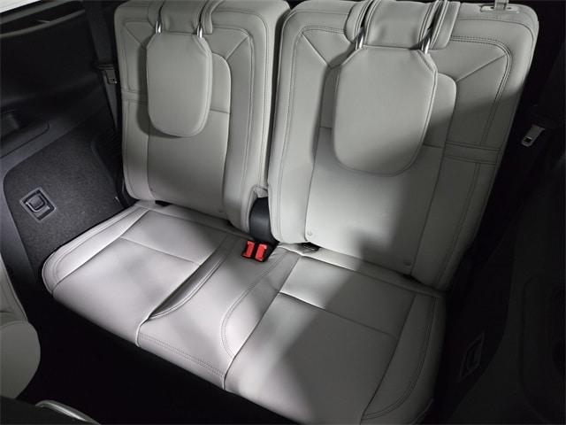 new 2025 Lincoln Aviator car, priced at $80,791