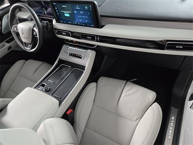 new 2025 Lincoln Aviator car, priced at $79,142