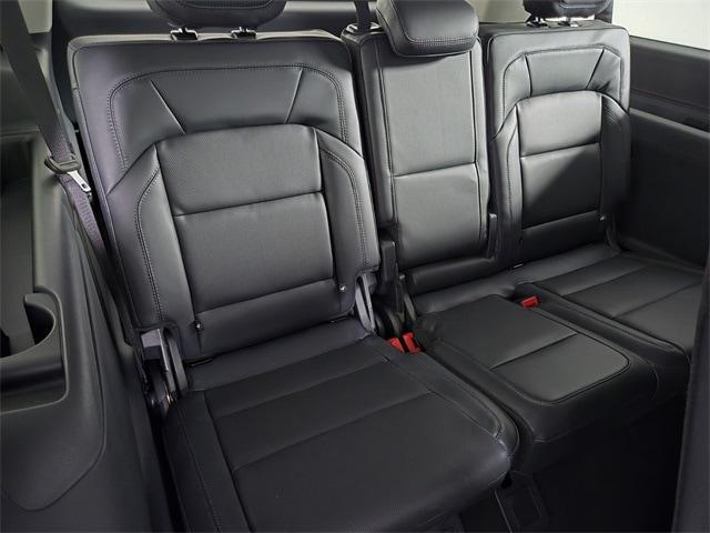 new 2025 Lincoln Navigator L car, priced at $107,325