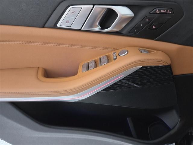 used 2022 BMW X7 car, priced at $56,984