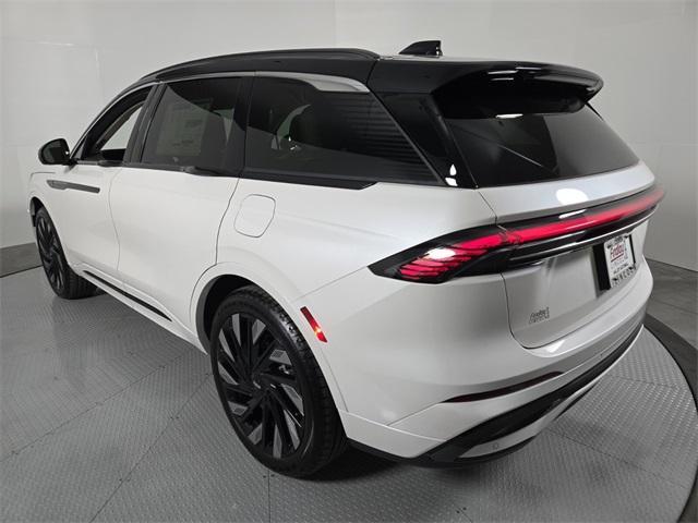 new 2025 Lincoln Nautilus car, priced at $81,395