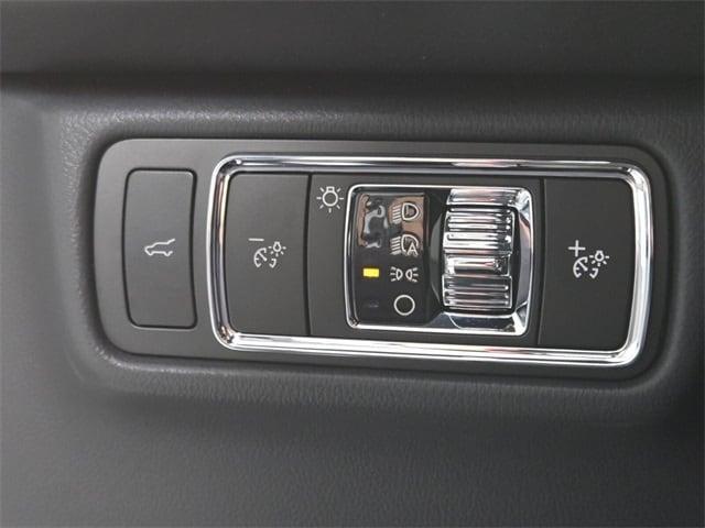 new 2025 Lincoln Aviator car, priced at $87,567
