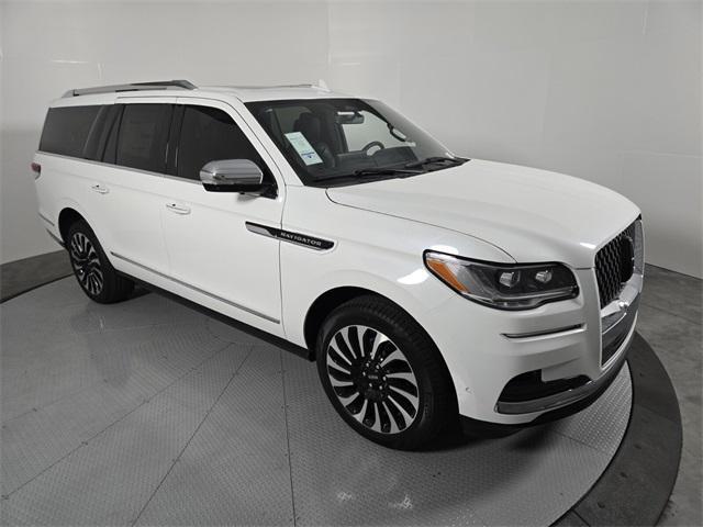 new 2024 Lincoln Navigator L car, priced at $107,040