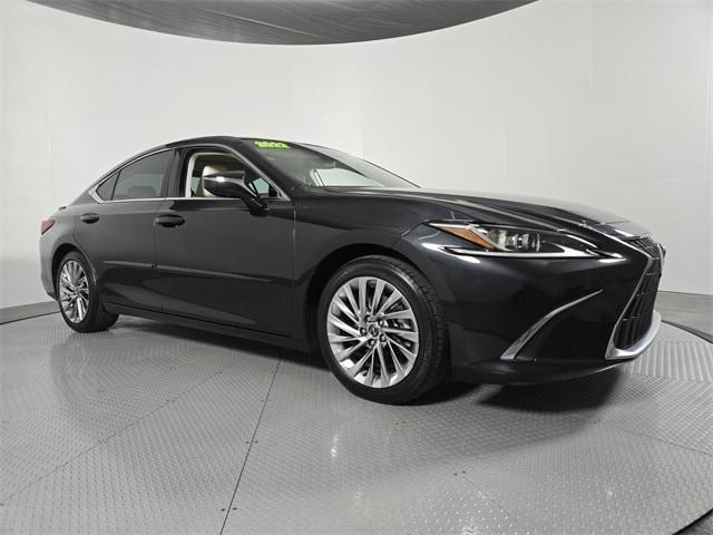 used 2022 Lexus ES 350 car, priced at $39,011