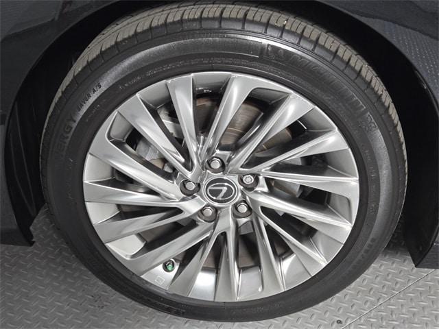 used 2022 Lexus ES 350 car, priced at $39,011