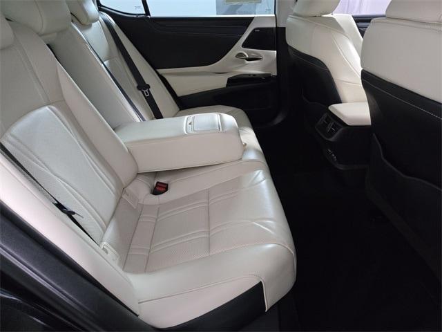 used 2022 Lexus ES 350 car, priced at $39,011