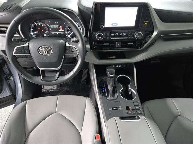 used 2023 Toyota Highlander car, priced at $37,984