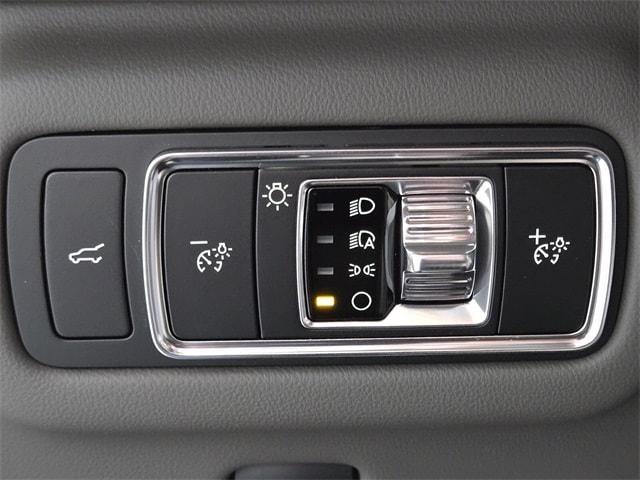 new 2025 Lincoln Nautilus car, priced at $63,291