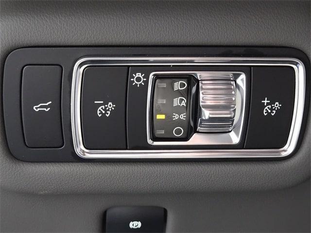 new 2025 Lincoln Nautilus car, priced at $54,915