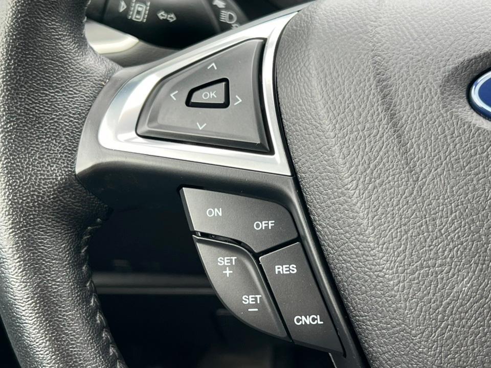 used 2022 Ford Edge car, priced at $26,082
