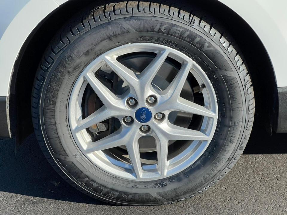 used 2022 Ford Edge car, priced at $25,077