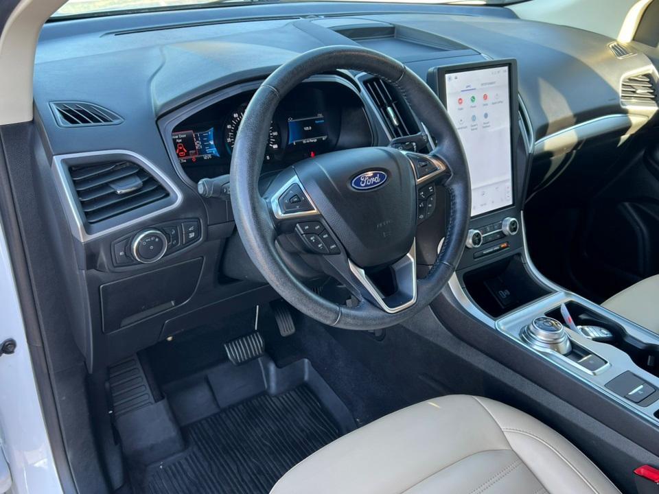 used 2022 Ford Edge car, priced at $25,077