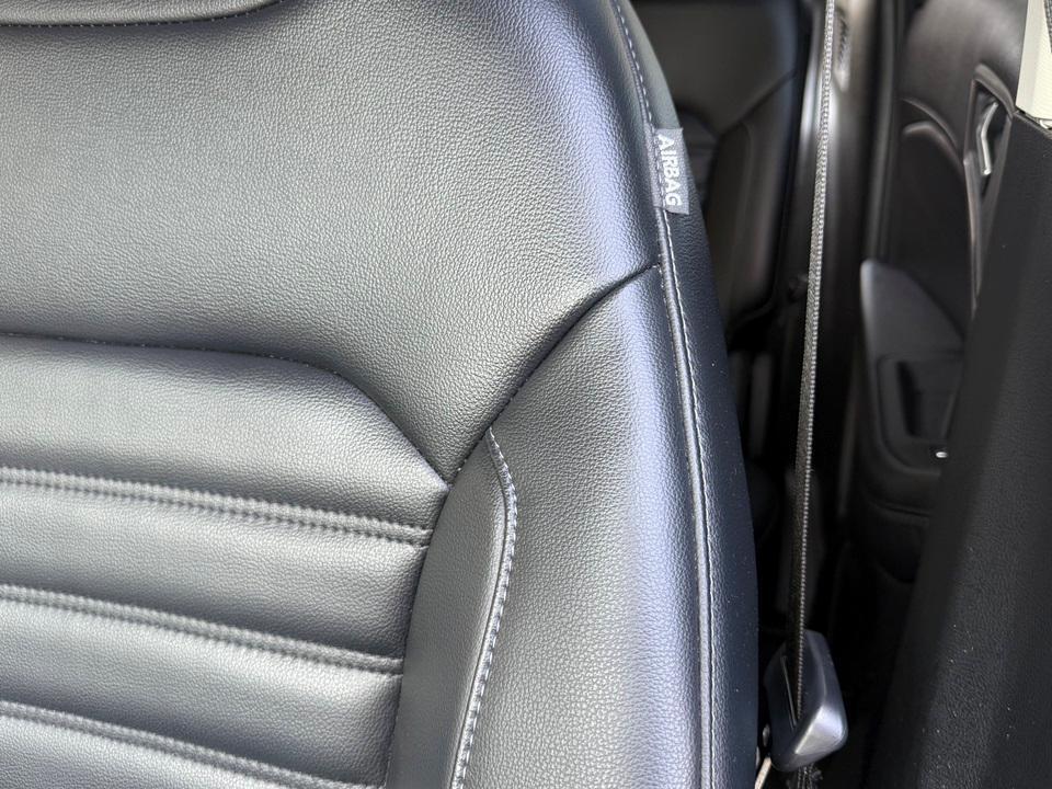 used 2022 Ford Edge car, priced at $28,071