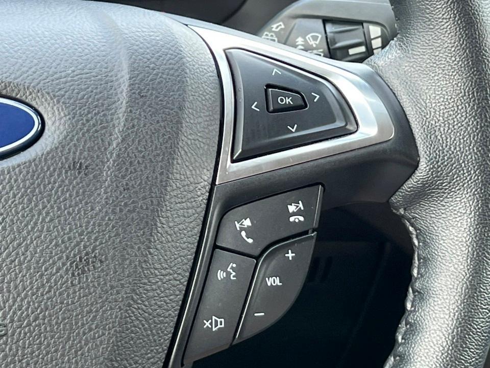 used 2022 Ford Edge car, priced at $24,721