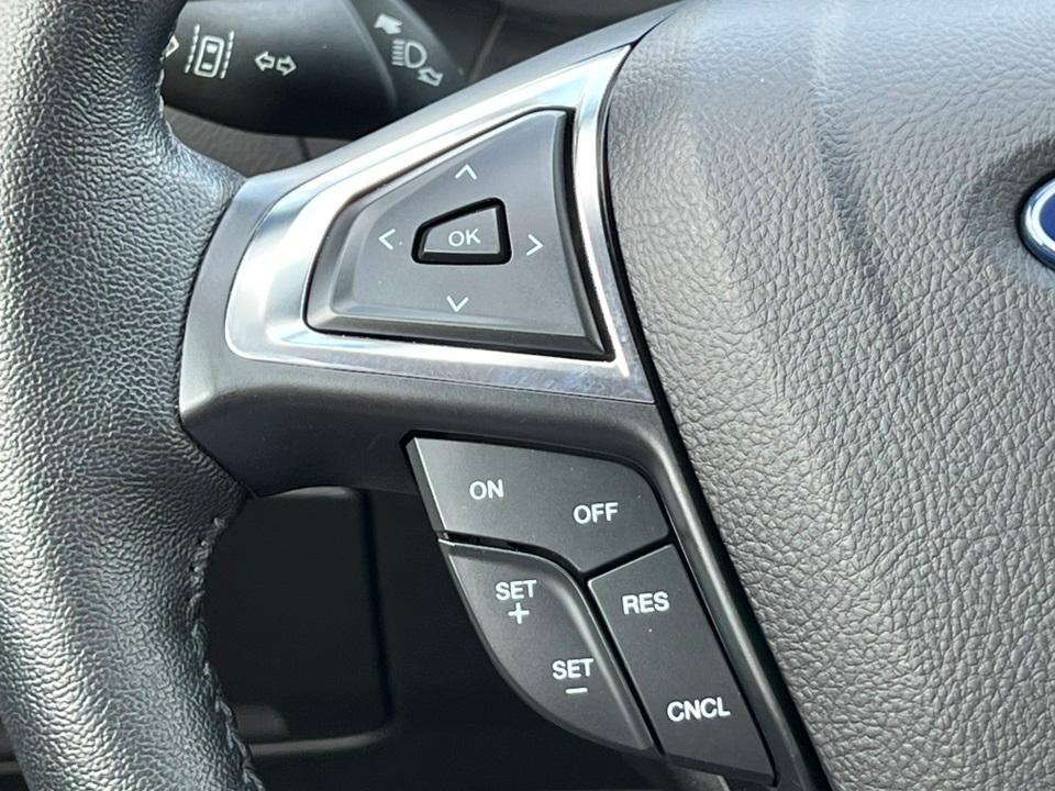 used 2022 Ford Edge car, priced at $26,572