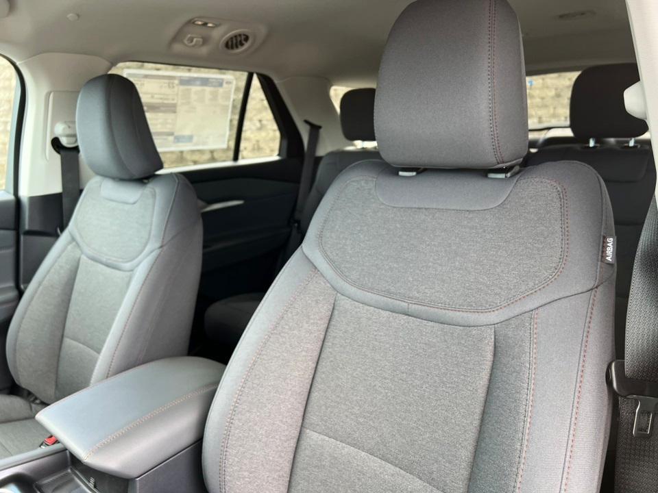 new 2025 Ford Explorer car, priced at $42,865