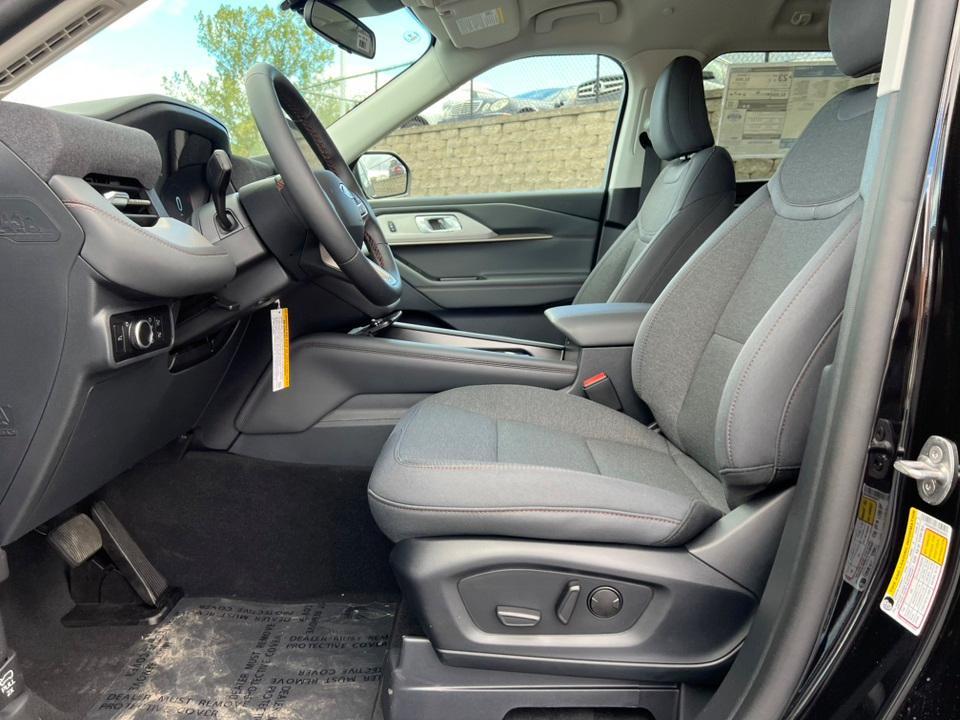 new 2025 Ford Explorer car, priced at $42,865