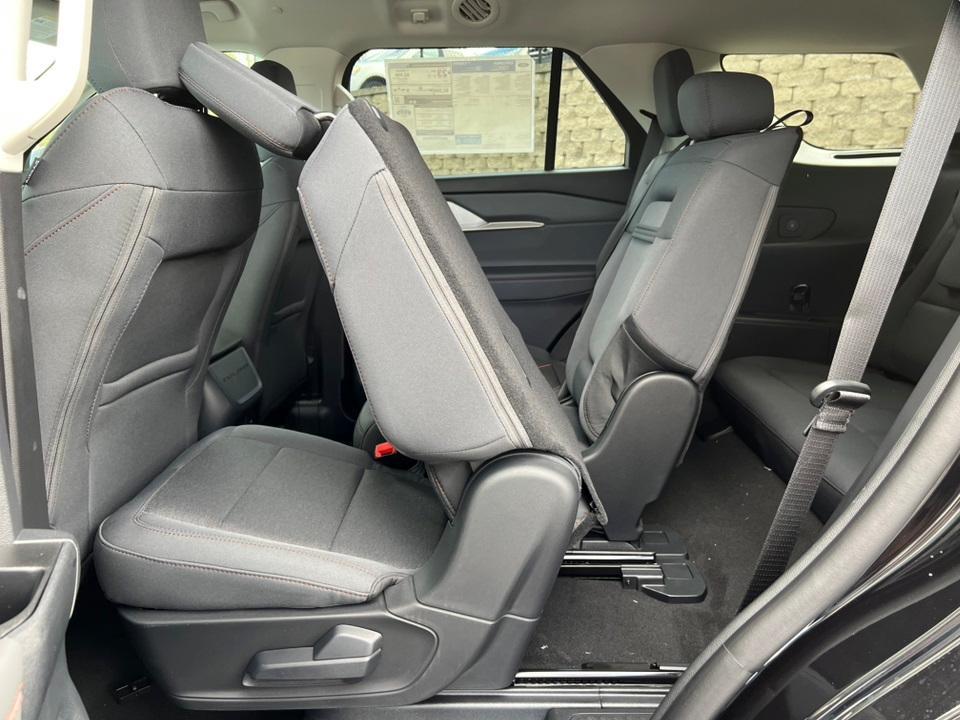 new 2025 Ford Explorer car, priced at $42,865