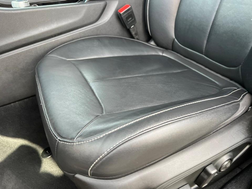 used 2022 Jeep Grand Cherokee L car, priced at $31,500