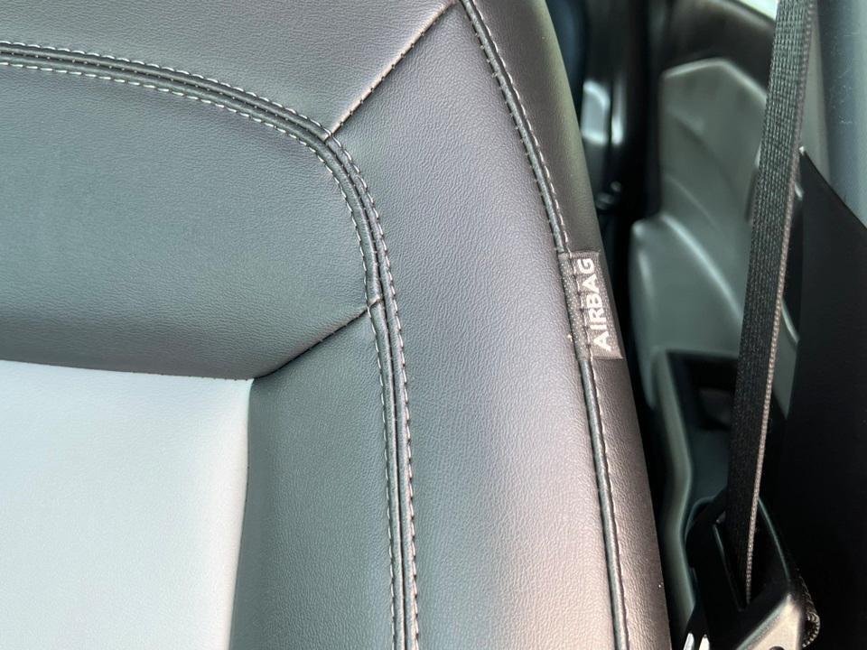 used 2022 Ford Explorer car, priced at $27,000