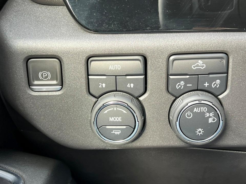used 2023 Chevrolet Silverado 1500 car, priced at $37,652