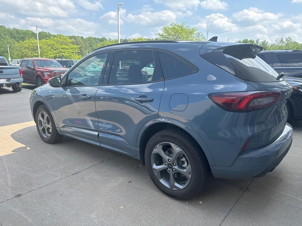 used 2023 Ford Escape car, priced at $29,417