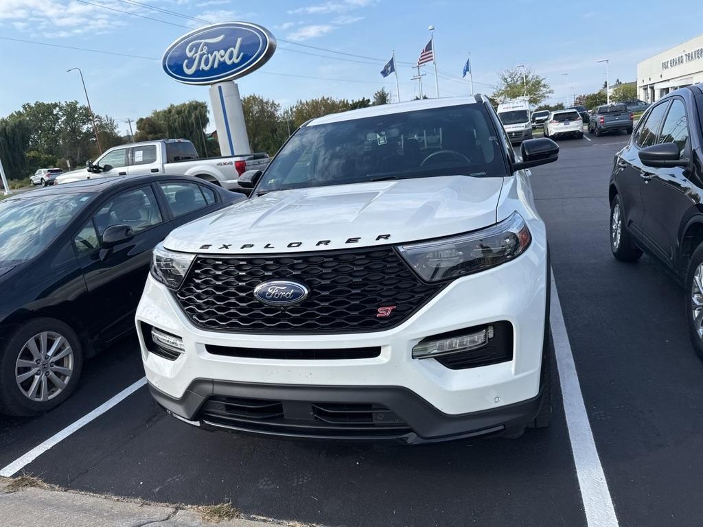 used 2022 Ford Explorer car, priced at $39,554
