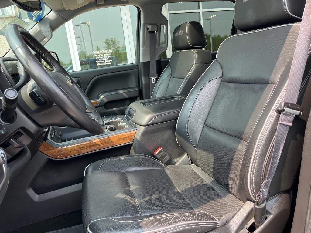 used 2017 Chevrolet Silverado 1500 car, priced at $31,377