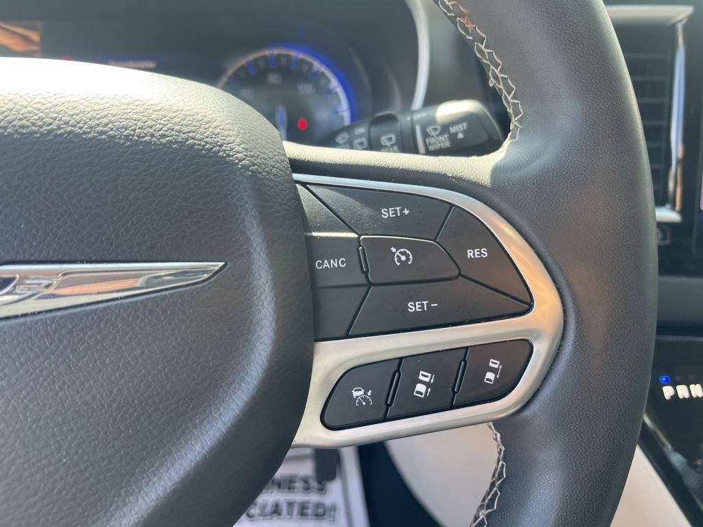 used 2022 Chrysler Pacifica car, priced at $23,042