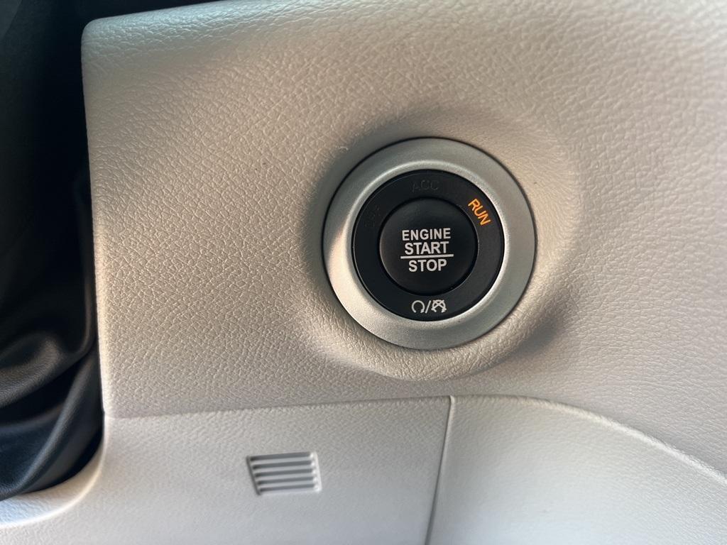 used 2022 Chrysler Pacifica car, priced at $23,042